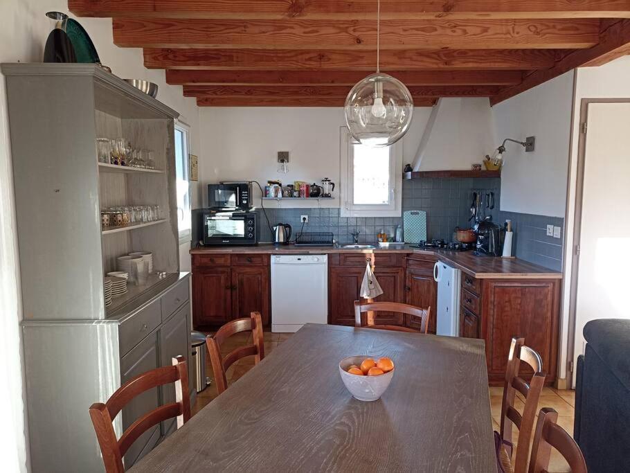 Maison De Montagne Au Calme Avec Cheminee Poubeau Экстерьер фото